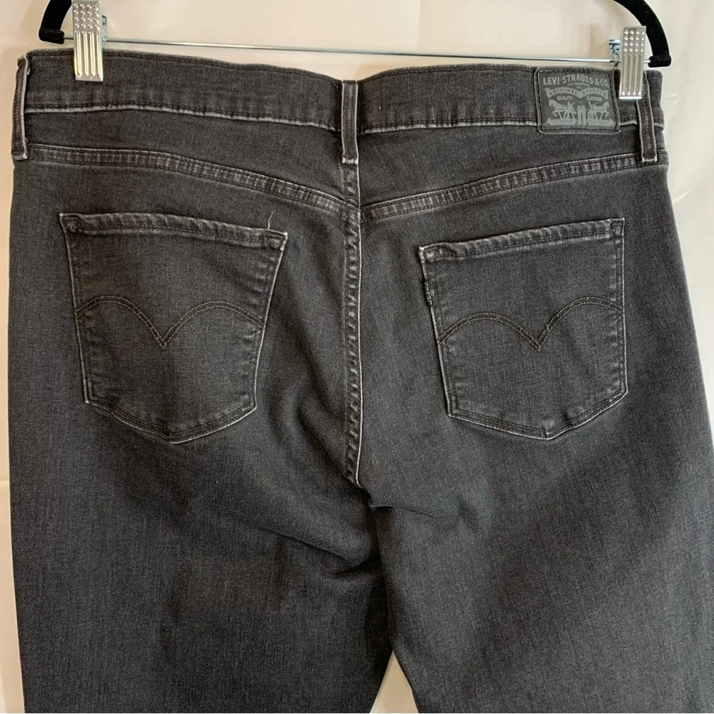 Levi Strauss 311 Shaping Skinny Black Denim Jeans, size 33 - Picture 10 of 16